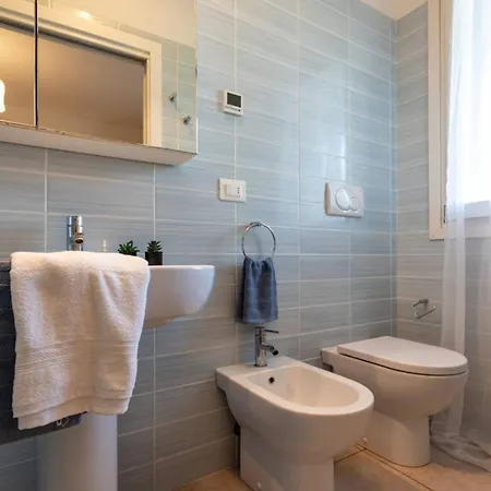 Apartman Lovely Flat With Shared Pool And Solarum *