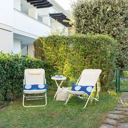 Lovely Flat With Shared Pool And Solarum Bibione